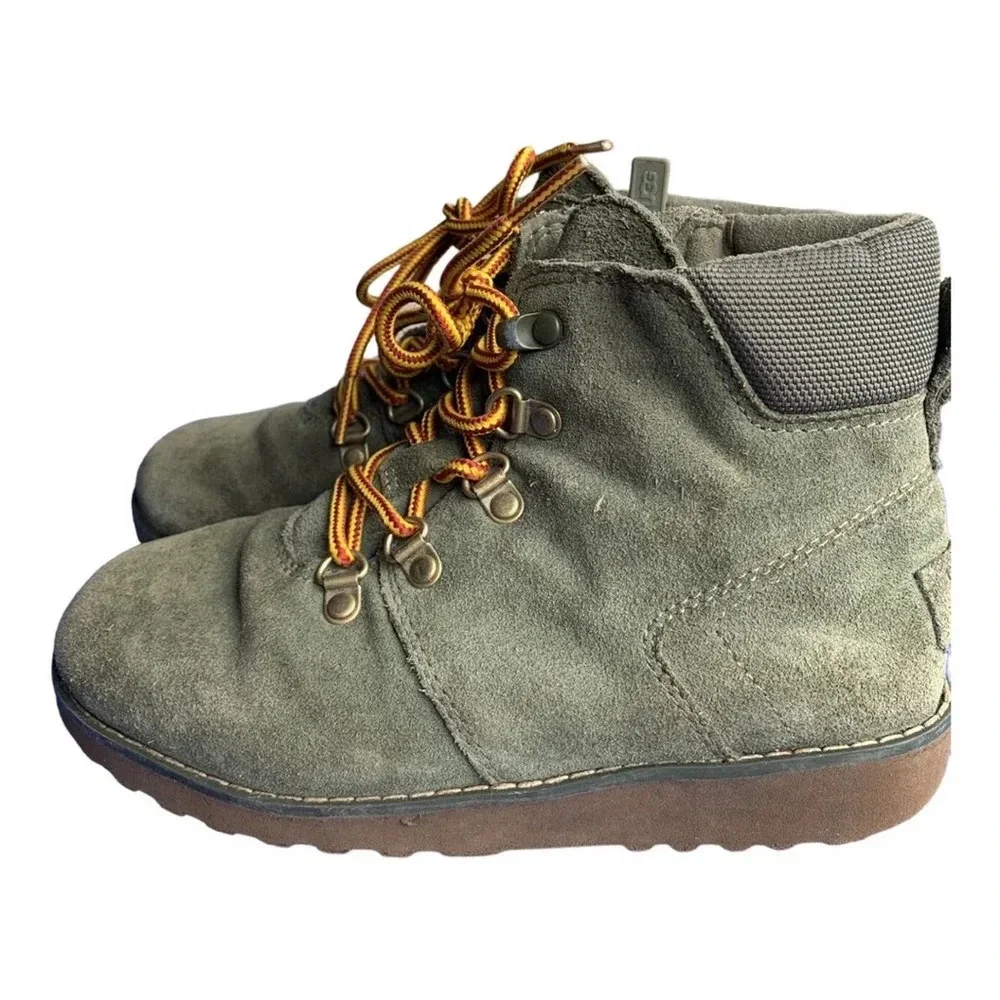 UGG suede boot lace up side zipper army green size 2